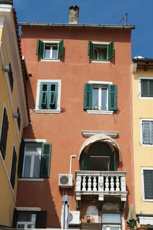 Apartment Al Porto Rovinj Exteriör bild
